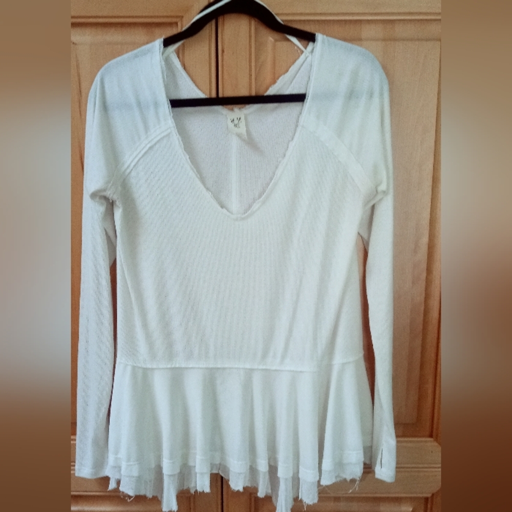 We The Free top Size S